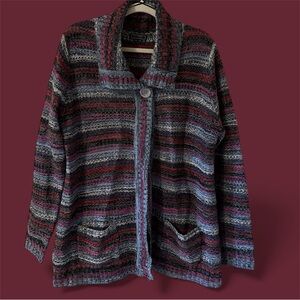 Effeci: Cozy Striped Cardigan with Button Detail